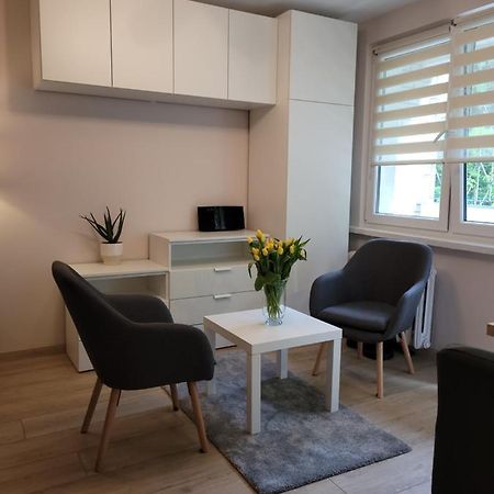 Ferienwohnung Apartament Zielone Powisle Warschau Exterior foto