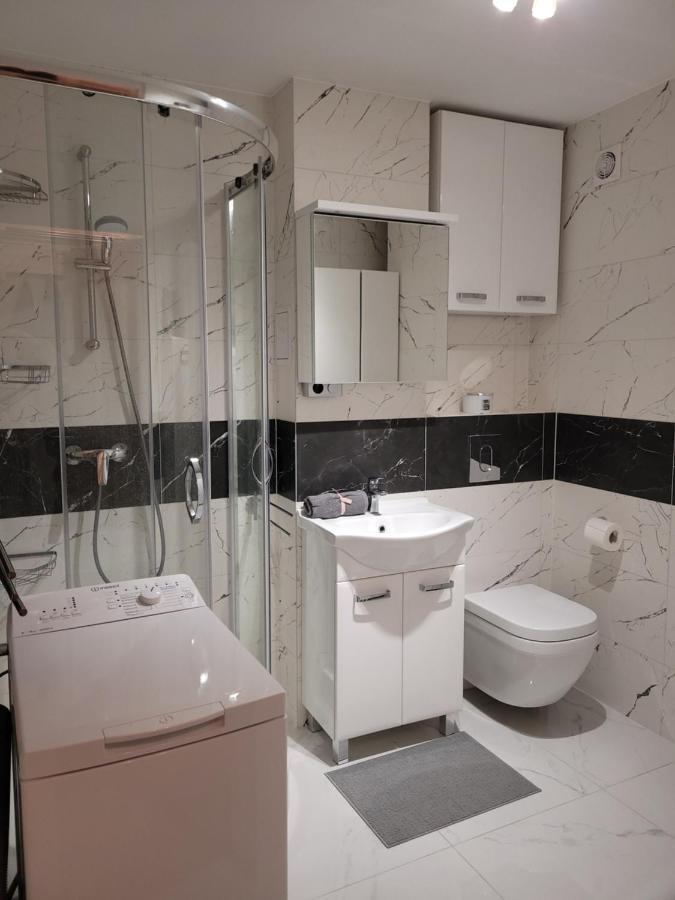 Ferienwohnung Apartament Zielone Powisle Warschau Exterior foto